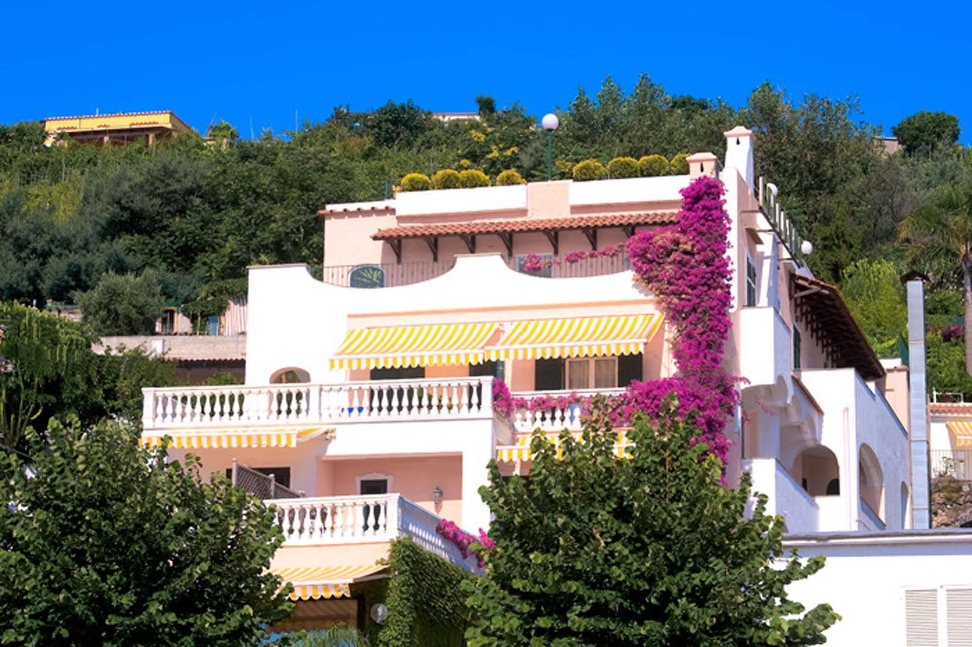 Hotel Bellevue Benessere & Relax Ischia Exterior photo